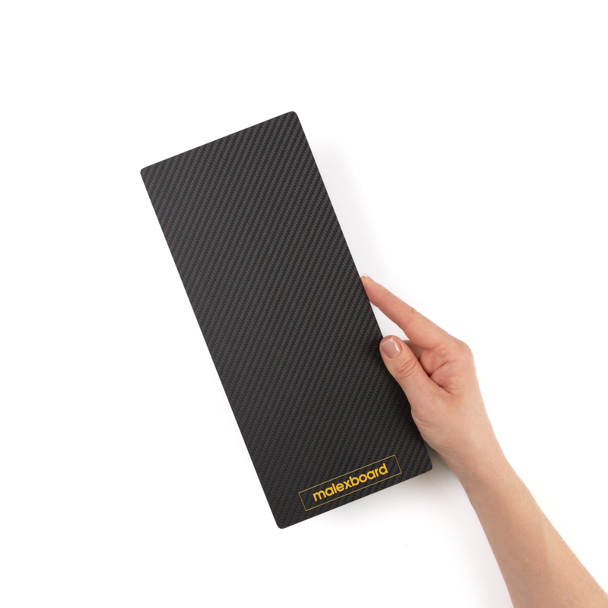 Карбоновий планшет для фарбування волосся malexboard в руці для роботи колориста